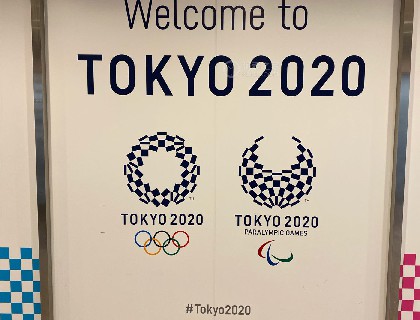 據說東京奧運會相當之節約，連會場座椅都是木板的……