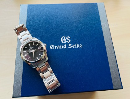 冠藍獅（Grand Seiko）SBGX261G 外盒