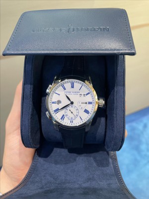 分享一只有趣的GMT手表