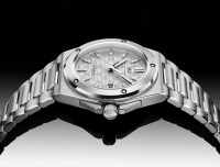 【新品速递】IWC推出全新工程师自动腕表40，重新演绎尊达经典设计