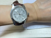 14.7cm手腕戴38mm漢密爾頓卡其