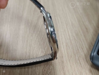 #一眼心动的腕表#  新款牛仔蓝积家超薄大师