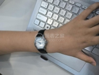 打工人的通勤 OOTD 灵魂单品！——艾米龙当代奢华