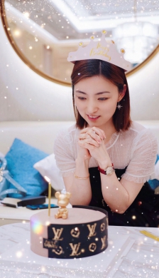 时间故事IX萧邦快乐钻  你是我四块五的妞