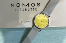 在北京百货大楼遇到Nomos175周年限量版（黄色）