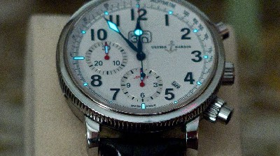 雅典航海年历计时<em>腕表</em> 513-22，Marine Annual Chronograph