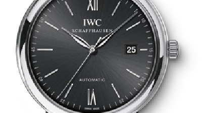 IWC356506 VS omega<em>232</em>.<em>30</em>.<em>42</em>.<em>21</em>.<em>01</em>.<em>004</em> 很纠结这两款，请高人给意见