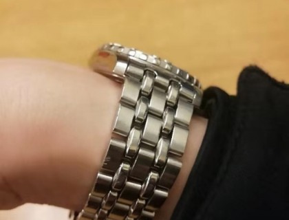 擦表布也消不掉的使用了十几年的痕迹