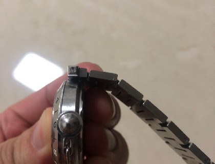 侧面