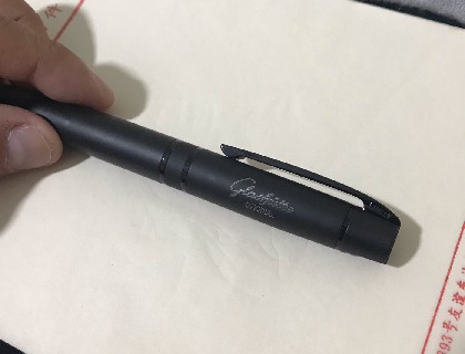 这支笔质感相当好😊