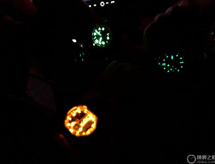 夜光