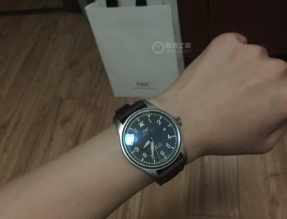 40的表盘在我这小胳膊上都挺大的