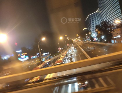 快到家 夜晚的西四环 五棵松
