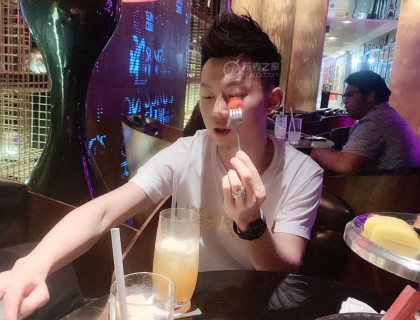 配衣服也挺好配的，百搭时尚休闲