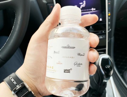 第一次感受胶带，还不错，据说很皮实。