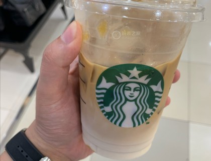 再给胶带一张特写