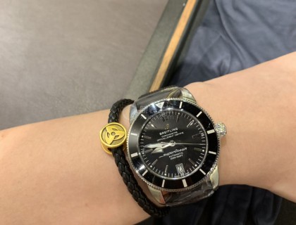在赛格专柜试戴黑色