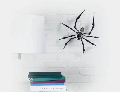 爬在墙壁的MB&F大Spider🕷️