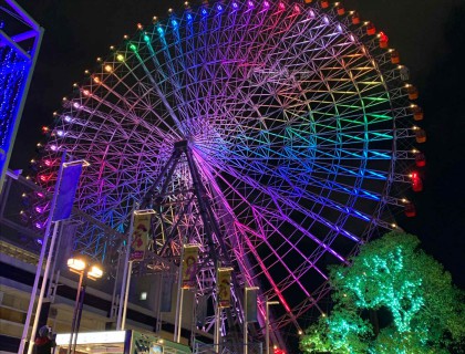 夜幕下的大阪天保山大摩天轮