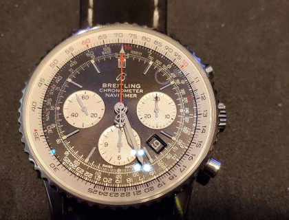 大名鼎鼎的Navitimer 1镇贴！