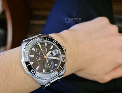上手 表径43的 还算合适 质感不错