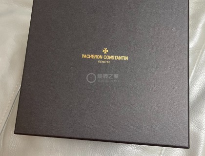 盒子没什么亮点，比宝珀的感觉差点意思