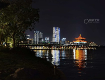 金鸡湖畔