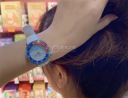 这个红蓝CP组合的非常不错呀，蛮有活力的