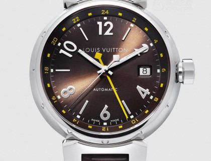 2002 
Tambour自動上鏈GMT腕表：Q11310 
2022年度品牌在瑞士拉紹德封開設制表工坊，首款Tambour腕表誕生。 Tambour自動上鏈GMT腕表搭載ETA 2893 GMT自動上鏈機芯。