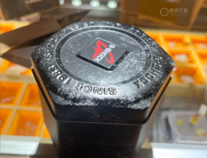 铁盒很正式