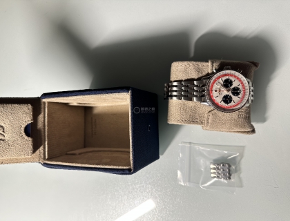 发货前店里已经帮我截好了表带。