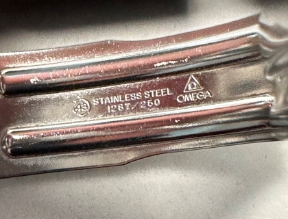 Stainless Steel 1267/250
不知道他的含义，会是编号么？