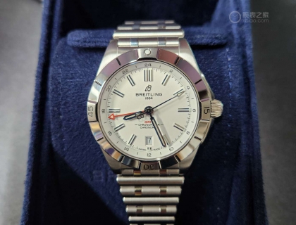 纪念第一块百年灵  Breitling Chronomat GMT 40