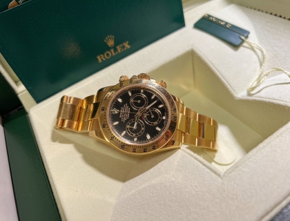 黑盘金表，永远的经典配色