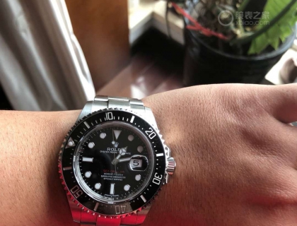 最爱之一，海使。通勤好伙伴，非常耐用。单红也很帅气。以后就靠它和间金蓝换着戴。