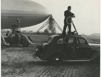 1936年的兴登堡号与记者以及摄影师