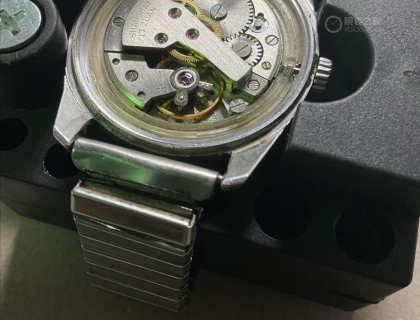 机芯编号GH对应1972年8月，跟609编号相符