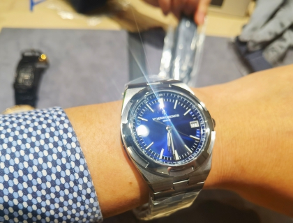 试戴4500V，当时还不知道2024年初会升级为4520V。