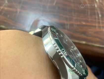 钢材还是不错的，闪闪发亮！
