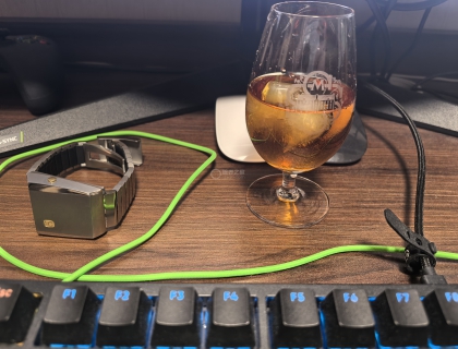 今晚喝一杯小帖子写起来，人生如梦！
