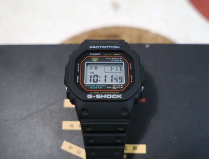 DW-5000R正面