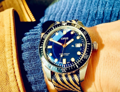 豪利时潜水系列Nato带“浆莓树蓝”