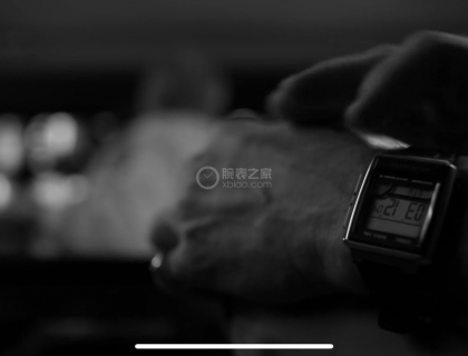 清晰的数显适合查看用时 ，索尔按下停止计时按钮