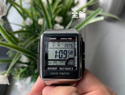 金属质感和塑料壳的对比，之前挂海鲜市场用的旧图
