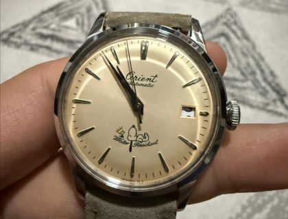 尺寸：38.4mm直径，12.5mm厚度