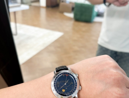 把浩瀚宇宙戴在手上是什么体验？