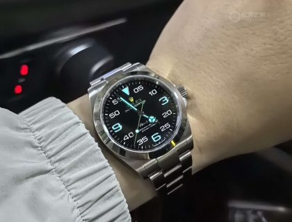 高级感，科技感，颗粒感扑面而来