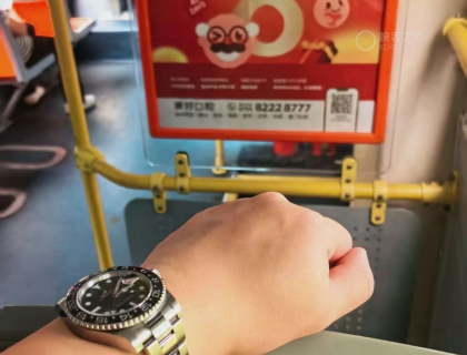 平时出行，做公交车也很方便。