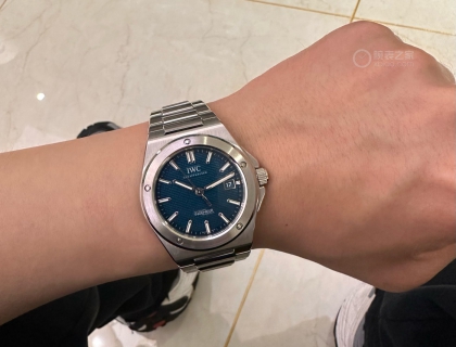 质感无敌，颜值出色，也就不纠结机芯了，毕竟没有完美的腕表。