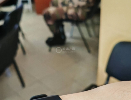毕竟是当地随便一家Tabac或者Relais就能买到 必须相信严选 抓紧入手 尽快融入大哥们的消费圈